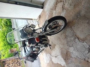 Verkaufe eine 750 Honda 