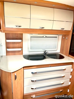 Wohnwagen zum Mieten for Rent Mover Wohnanhänger Camper Wohnmobil Camping Urlaub Fahrradträger Van