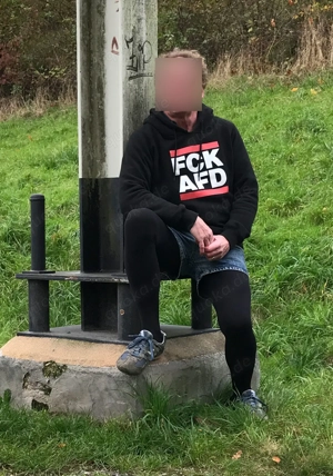 Senior sucht zärtliche Hände und feuchten Mund