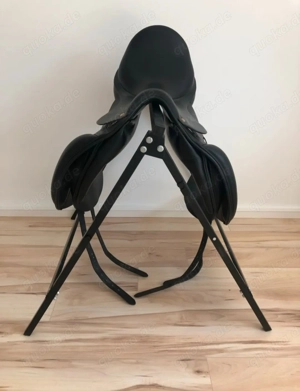 Neuwertiger Cobra Dressursattel Bild 6