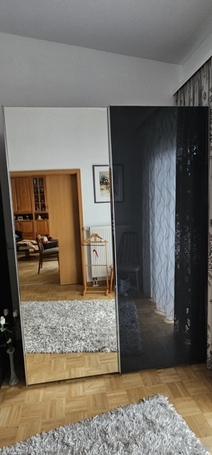 Schwebetüren Kleiderschrank