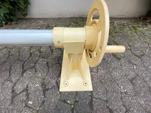 Abroller für Poolplane