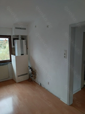 Wohnung 2 Zimmer, Wohnküche, Bad, Balkon