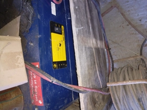 Jungheinrich elektrostapler eine Tonne hauptzylinder defekt Batterie 5 Jahre alt