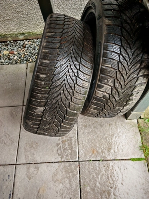 Verkaufe 2x Winterreifen 225-40-18V  Nexen Winguard2