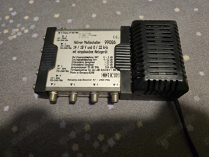 SAT-Multischalter für 4 TV-Anschlüsse (5 4)  gebraucht, funktionsfähig