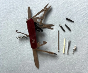 Victorinox CYBER TOOL M - 32 Funktionen