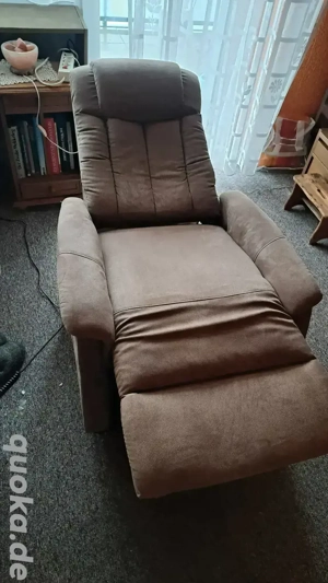 Sessel mit Aufstehhilfe Bild 3 Sessel mit Aufstehhilfe Bild 3