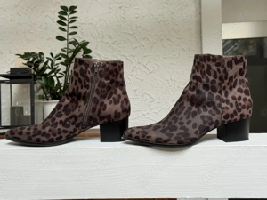 Stiefelletten Gr.40, fällt kleiner aus