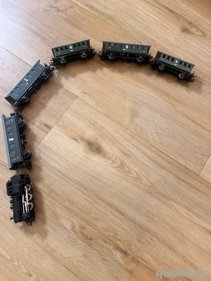 marklin wagon set inkl.Lok in einem guten Zustand Bild 5 marklin wagon set inkl.Lok in einem guten Zustand Bild 5