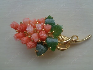 Brosche Vintage.Echte Korallen