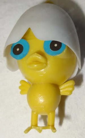 D Figur Sammelfigur Kücken aus dem Ei gelb-weiß alt Honkong 5,8  2,7 alleine stehen sehr guter Zusta Bild 1