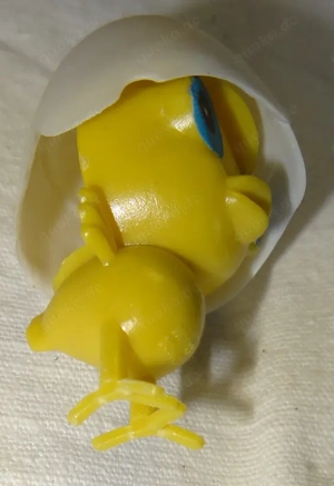 D Figur Sammelfigur Kücken aus dem Ei gelb-weiß alt Honkong 5,8  2,7 alleine stehen sehr guter Zusta Bild 8