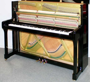 Klavier Yamaha P124, schwarz poliert, Nr. E330028, 5 Jahre Garantie Bild 6