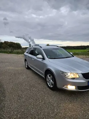 Skoda Superb Combi 2.0 TDI FAMILY