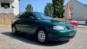 Audi A3 1.6 / Top-Zustand / Neue Tüv