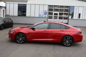 Opel Insignia GS Ultimate 2.0 Diesel AT8 4x4 Bild 2