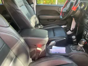 Jeep Wrangler Wrangler Unlimited 2.0 T-GDI, unlimited Sahara Bild 2