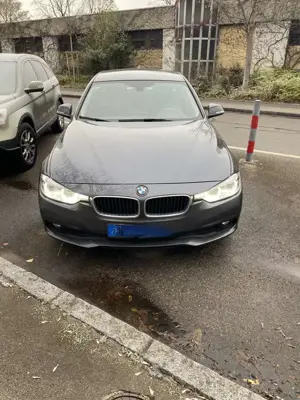 BMW 320 320 d