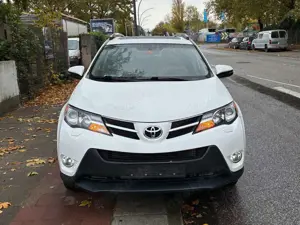 Toyota RAV 4 Toyota Rav4 Bensin 2,5 Liter 4 Zylinder
