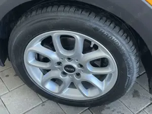 MINI One D Pepper PDC hi.Klimaaut.SH.LM-Felgen. Bild 5