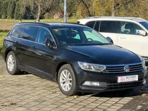 Volkswagen Passat Variant Comfortl 2.0 TDI*HU NEU*NAVI*1.HD Bild 3
