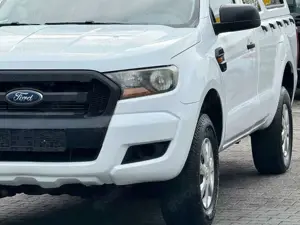 Ford Ranger 2.2 TDCi Einzelkabine 4x4 XL Klima AHK Bild 3