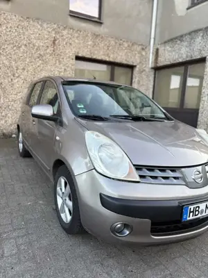 Nissan Note 1.5 Bild 2