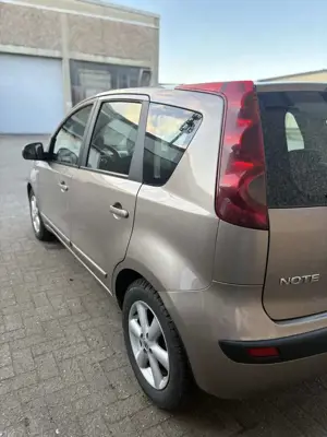 Nissan Note 1.5 Bild 5