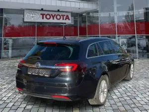 Opel Insignia ST 2.0 CDTi 4x4 Allrad* 8fach Bereift Bild 4