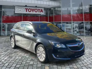 Opel Insignia ST 2.0 CDTi 4x4 Allrad* 8fach Bereift Bild 5