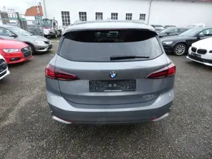 BMW 218 218 d "Navi"LED Bild 5