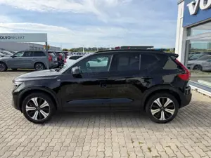 Volvo XC40 Plus Recharge Pure Electric AWD P8 Twin StandHZG A Bild 3