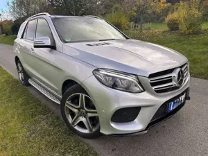 Mercedes-Benz GLE 400 GLE 4Matic 9G-TRONIC AMG 20Zoll Panorama