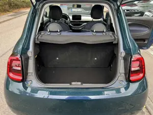 Fiat 500e Action23,8 kWh|Spurhalteassistent|CarPlay Bild 5