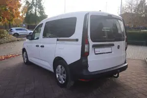 Volkswagen Caddy 2.0 TDI Kombi Klima Sitzheizung PDC AHK Bild 3