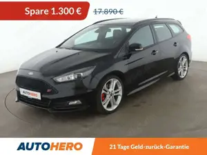 Ford Focus 2.0 EcoBoost ST*NAVI*XENON*CAM*PDC*KLIMA*GARANTIE*