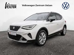 SEAT Arona 1.0 TSI Xperience DSG AHK FULL-LINK PDC