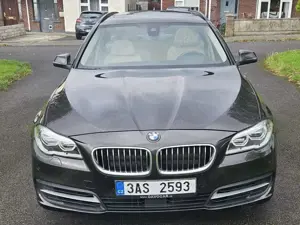 BMW 535 535i Touring Aut. Luxury Line Bild 2