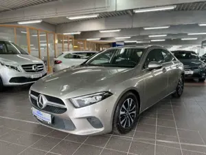 Mercedes-Benz A 180 d Style Limousine Digi+Agility+Park+LED Bild 5