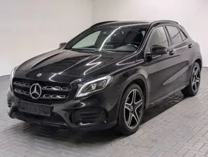 Mercedes-Benz GLA 180 AMG-Line LED/Navi/SHZ/PDC/DAB/19-LM