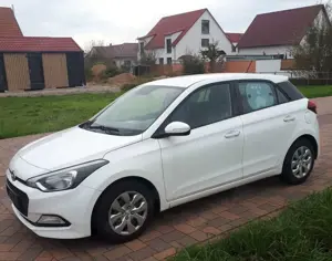 Hyundai i20 i20 1.2 Active Bild 3