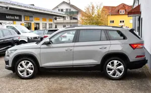 Skoda Kodiaq Tour ACC Kamera Navi AHK Lnkrdhzg ParkAss Bild 5