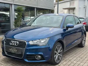 Audi A1 1.6 TDI attraction | Standheizung | SHZ |Navi