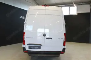 Mercedes-Benz Sprinter Bild 4