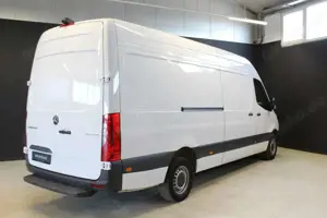 Mercedes-Benz Sprinter Bild 3
