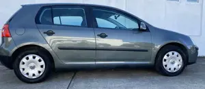 Volkswagen Golf 1.6 Comfortline Bild 4
