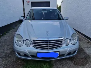 Mercedes-Benz E 200 E 200 CDI Classic Bild 1