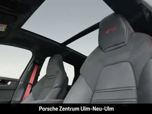 Porsche Cayenne GTS Burmester HA-Lenkung InnoDrive HUD Bild 5