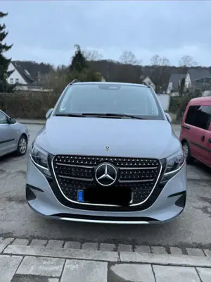 Mercedes-Benz V 250 AHK, 360Grad, Sitzheiz. AVANTGARDE lang